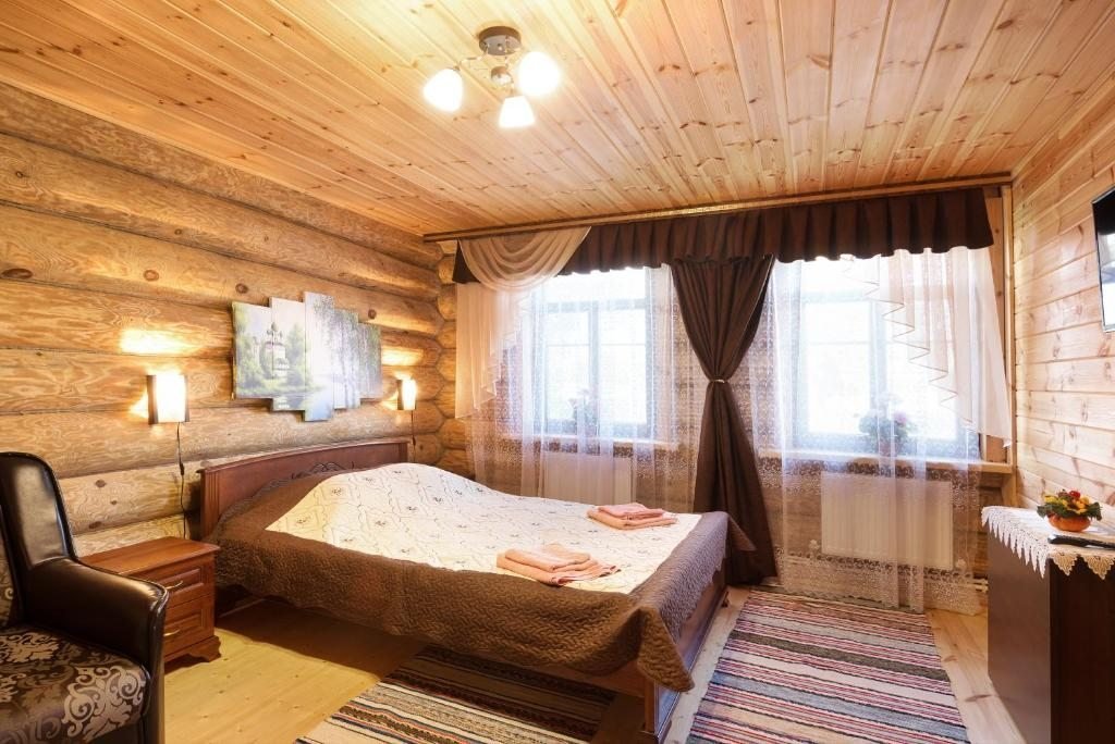 Гостевой дом на Кремлевском берегу Суздаль, Улучшенный номер с кроватью размера KING-SIZE