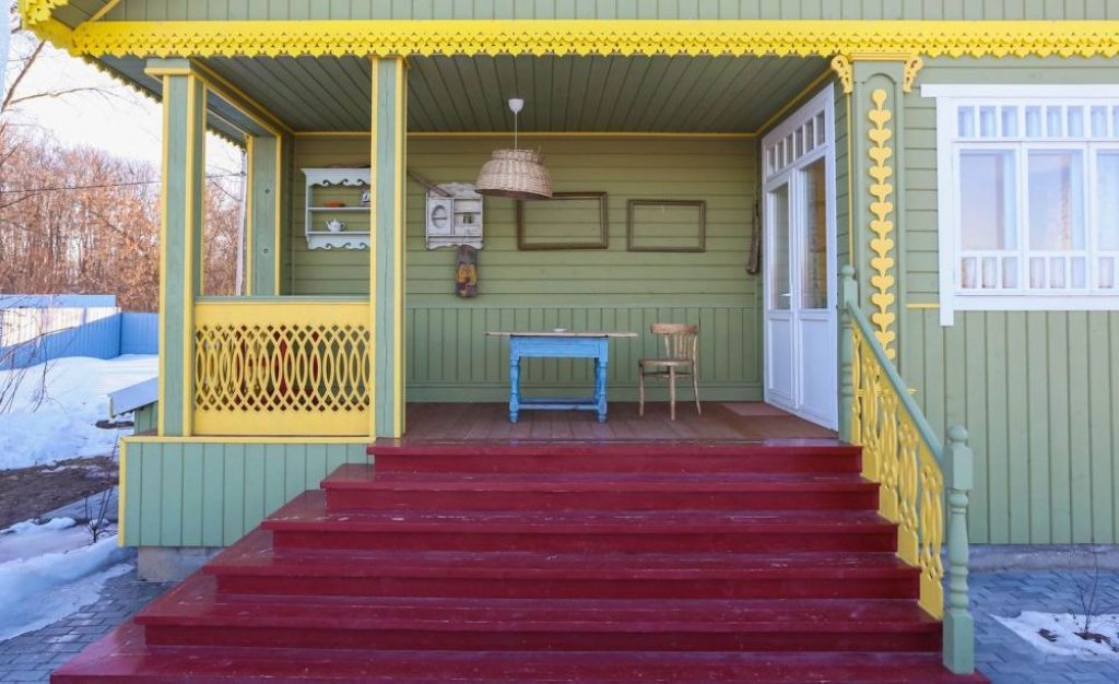 Желтый гостевой дом Суздаль
